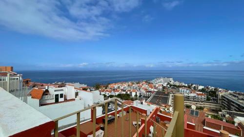 Apartment with Sea View image 10