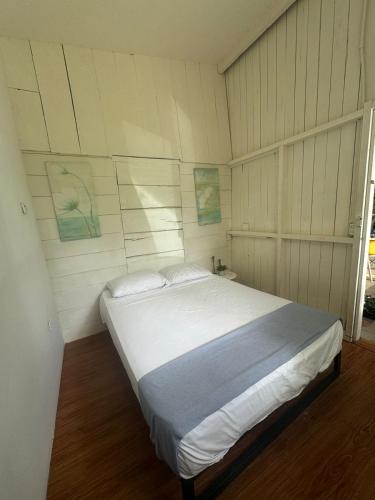 1 double bed