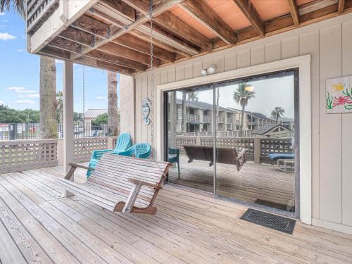 Bayhouse Condo in Rockport, USA