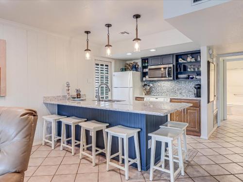 Bayhouse Condo - image 12
