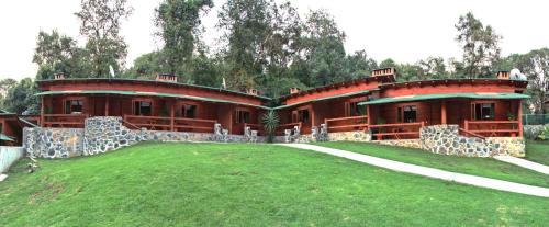 Cabanas El Estribo Hotel in Valle De Bravo