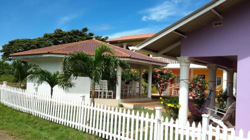 外部景觀, Cabañas Sherlley (Cabanas Sherlley) in 聖卡塔利娜