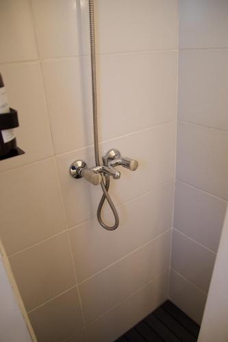 One-Bedroom Apartment image 10