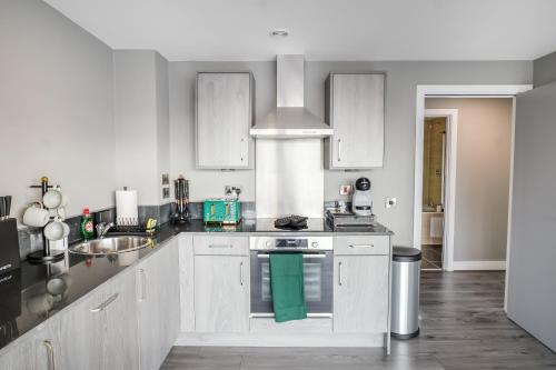 Waterfront Luxury Apartment, Liverpool (photo 7)
