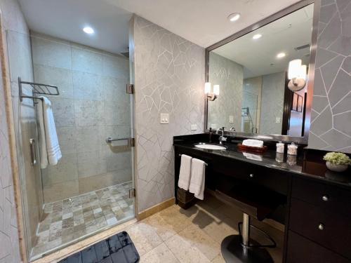 Boutique Suites 3 min walk to beach in Miami Beach, USA