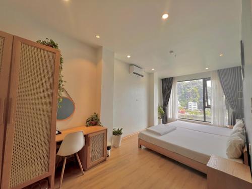 room detail thumbnail 1