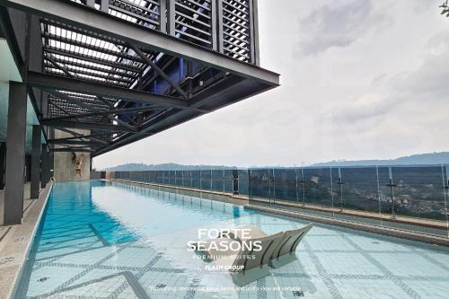 Swimming pool, Forte Seasons Mossaz Premium Suites Petaling Jaya near 1 Utama Shopping Centre