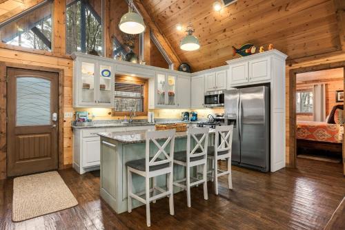 Creekside Tango - image 14
