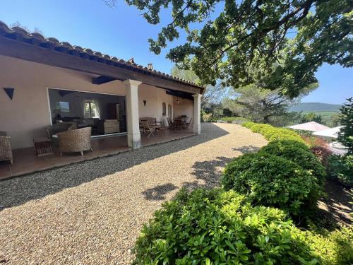 Villa 4 chambres avec piscine privée dans la verdure - FR-1-726-36 (Villa 4 chambres avec piscine privee dans la verdure - FR-1-726-36) in Gassin