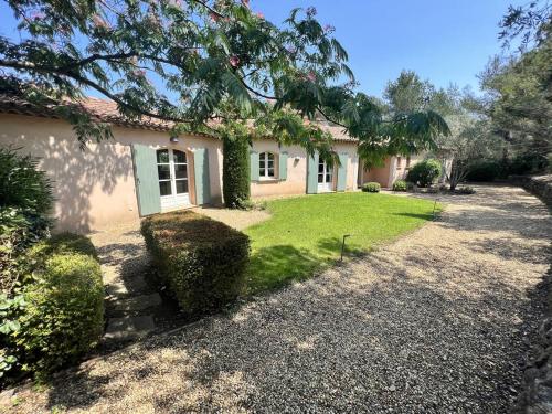 Villa 4 chambres avec piscine privée dans la verdure - FR-1-726-36 (Villa 4 chambres avec piscine privee dans la verdure - FR-1-726-36) in Gassin