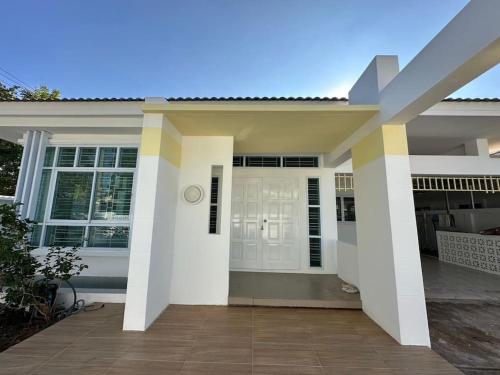 อรุณวิภา บ้านพักหนองคาย in Nong Kom Ko