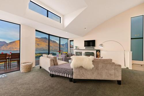 Edinburgh Heights - image 14