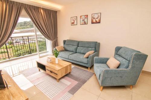 Three-Bedroom Apartment image 8