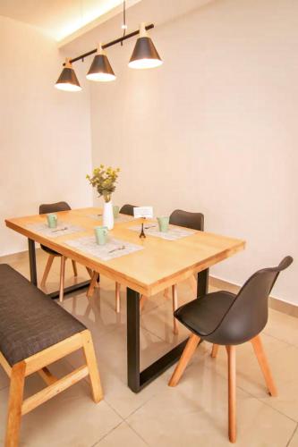 Three-Bedroom Apartment image 3