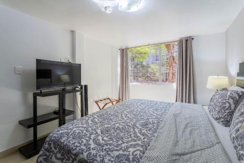 One-Bedroom Suite image 10