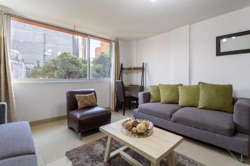 Two-Bedroom Suite image 10