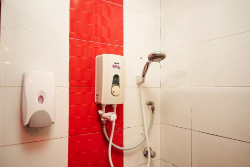 V Hotel Sri Gombak (Previously My Home Hotel Prima Sri Gombak) in Batu Caves / Gombak