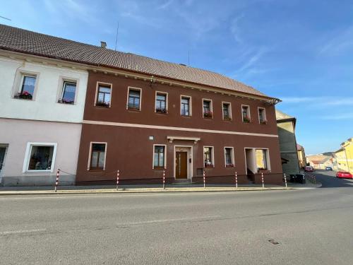 Viesnīcas āriene, Apartmán Kostomlaty pod Milešovkou (Apartman Kostomlaty pod Milesovkou) in Trebenice