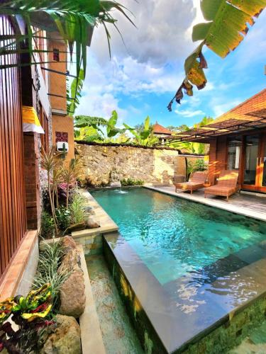 Buda Yana, Bali