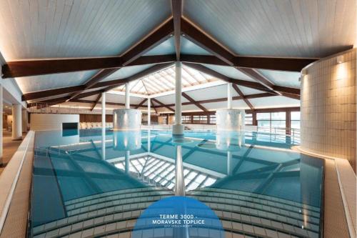Аква-парк, Hotel Imperium in Моравске-Топліце