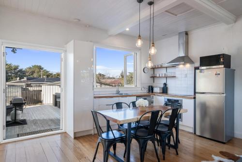 ทัศนียภาพภายนอกโรงแรม, Ocean Breeze - Foxton Beach Holiday Home in ฟ็อกซ์ตัน บีช