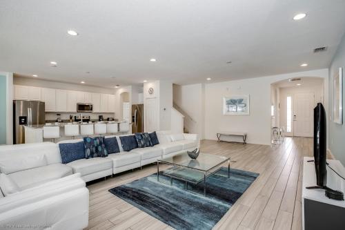 Last Minute Disney Getaway! Private Pool, Hot Tub & Games Room. Book Now! #39290 in Davenport, USA