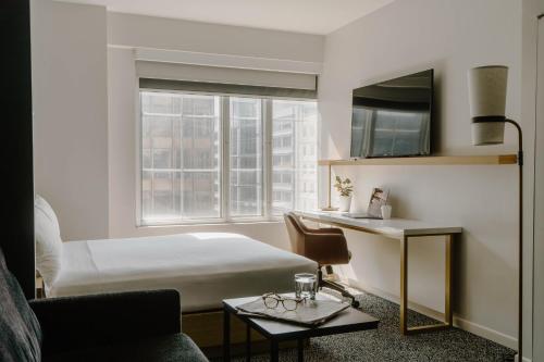 Club Quarters Hotel in Washington DC - image 3