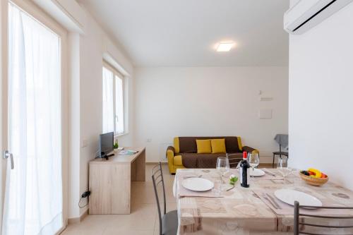Apartment with Balcony image 9