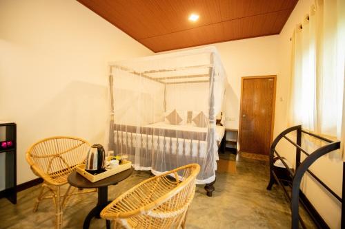 Luaya Beach - image 2