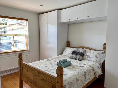 London Retreat at Hindsley's Place - image 11