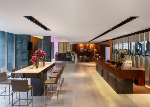 582205739 Amara Bangkok Hotel