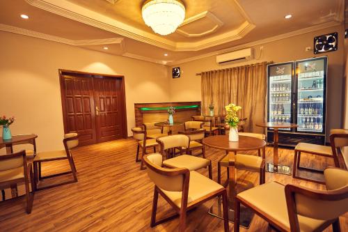 Bar/lounge, Hotel Kings Palace in Lubumbashi