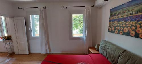 1 queen bed