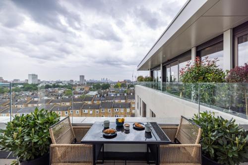 Kilátás, The Haydon by Nestor in Wandsworth