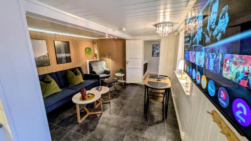 บริการและสิ่งอำนวยความสะดวก, Exclusive and Cosy! Sea and Mountian View - Superfast Wifi, Washer and more included in ซูร์ทลองด์