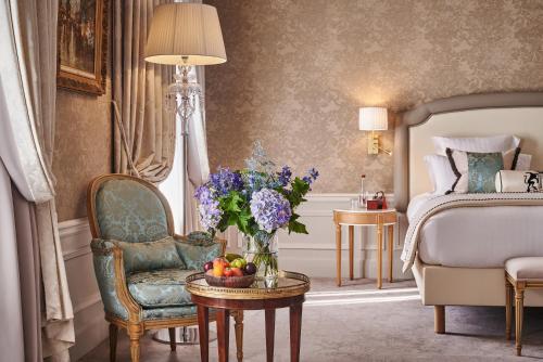 room detail thumbnail 0