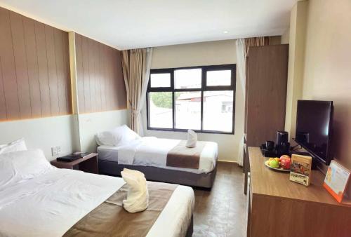 room detail thumbnail 1