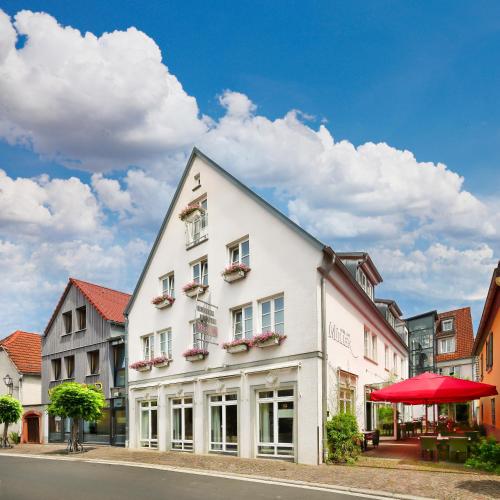 Hotel Müller Café & Wein - Mondholzhotel in Veitshöchheim, Deutschland