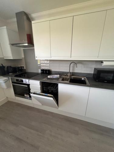 The Loft and The Den Apartments in Lake North