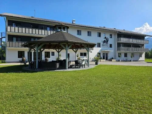 Hotel Fuchs & Hase SELF CHECK IN in Rosegg, Österreich