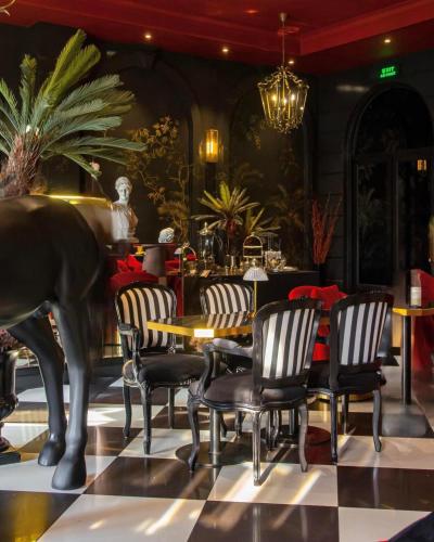 HOTEL le JARDIN SECRET saigon in District 4