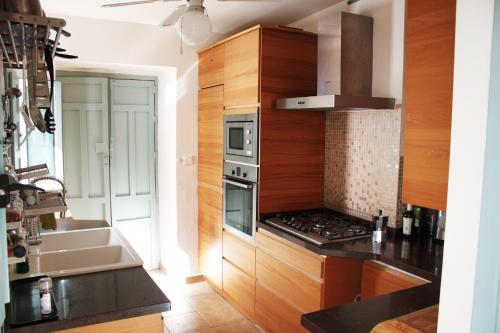 Kitchen, Beautiful home with private pool in Velez de Benaudalla