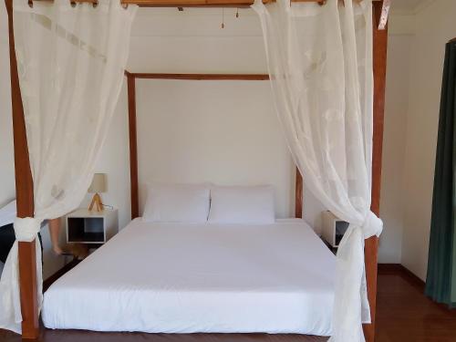 Sevens Hideaway Beach Resort