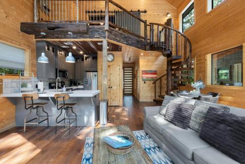 1Forest1 Couples Cabin in Stephens Gap, USA
