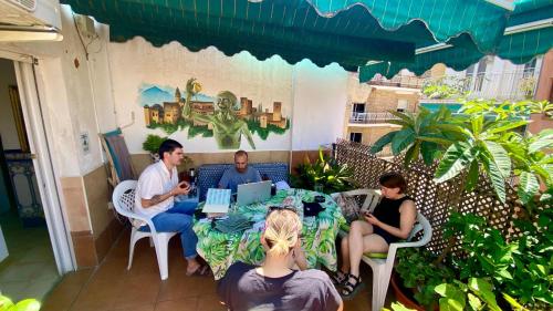 El Cascabel - image 32