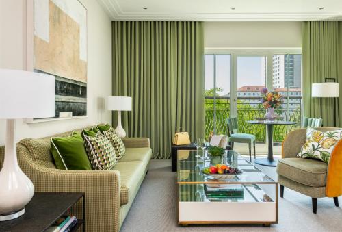 Rocco Forte The Charles Hotel - image 7