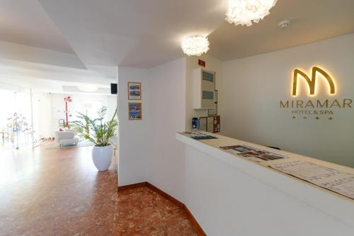 Miramar Hotel Spa & Apartments - image 14