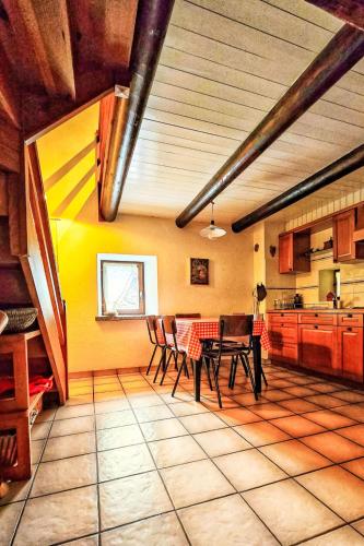 夫米格拉度假屋 (Holiday Home La Formighera by Interhome) in 基拉韋爾扎斯卡