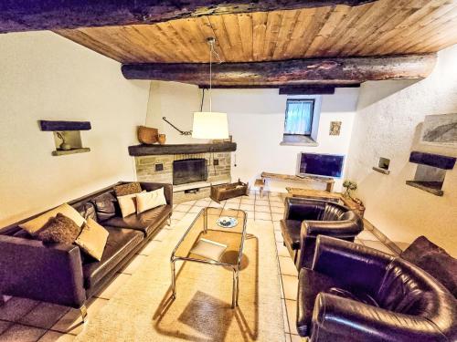 夫米格拉度假屋 (Holiday Home La Formighera by Interhome) in 基拉韋爾扎斯卡