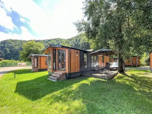 Holiday Home Tiny Haus Drei Burgen by Interhome in Riedenburg, Deutschland